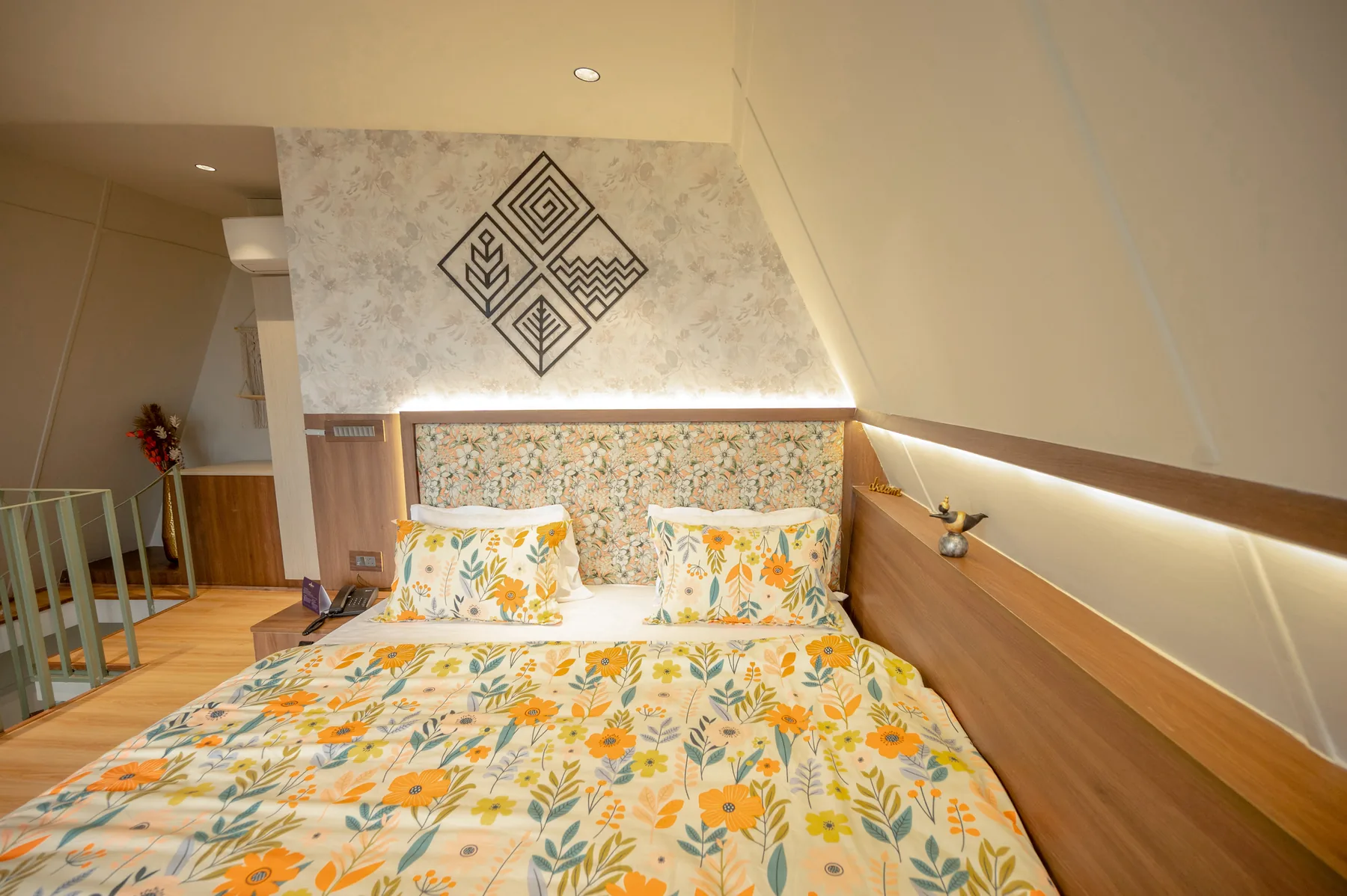 Executive duplex with Himalayan view (Evaara)