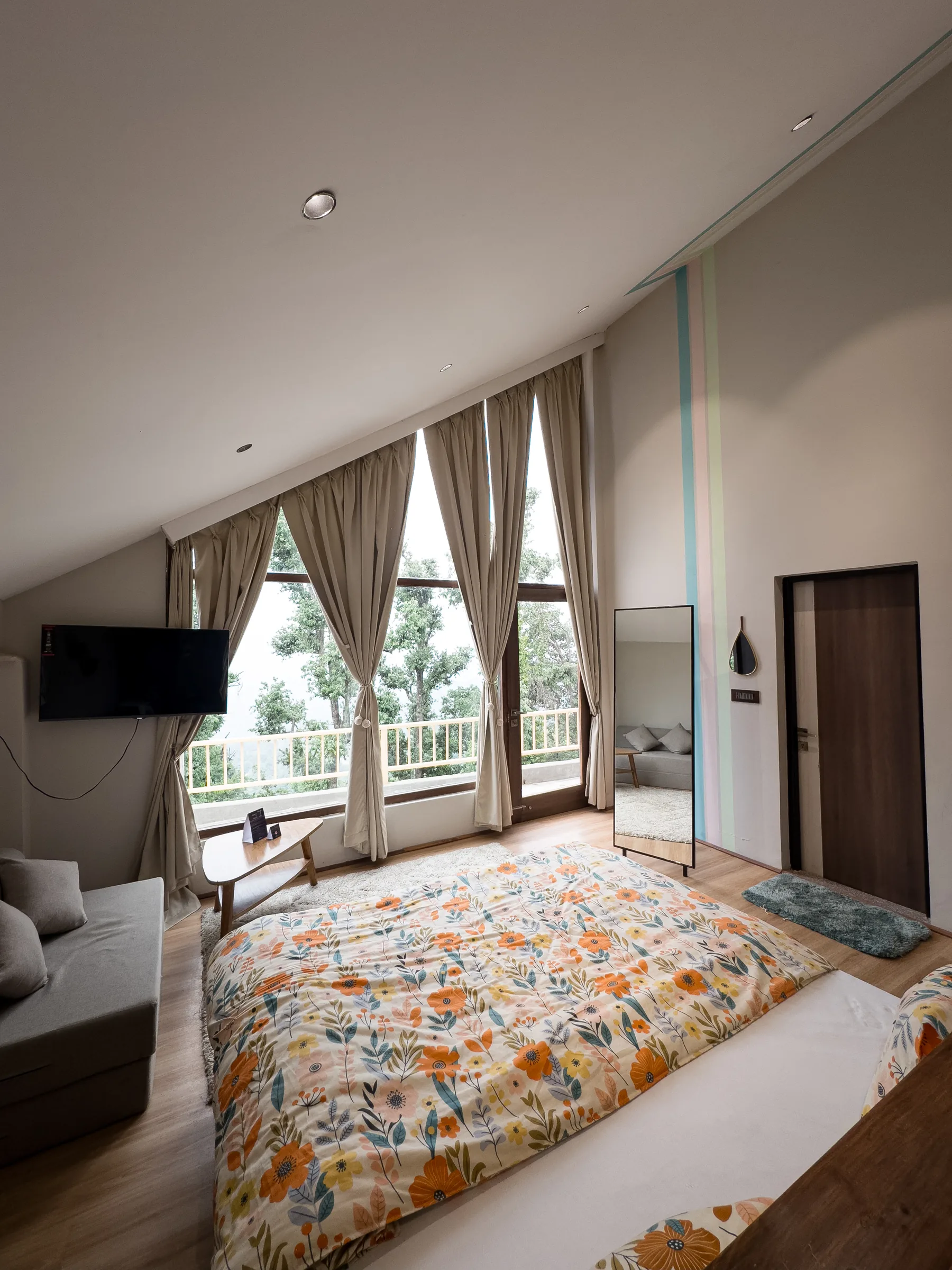 Mountain View Room — photo 4